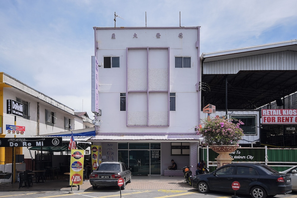 OYO 90089 N H Inn