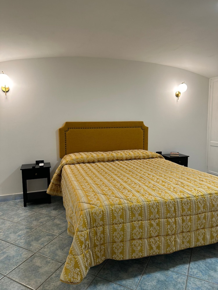 B&B Napoli La scalinata di Chiaia