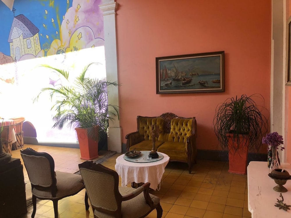 lounge