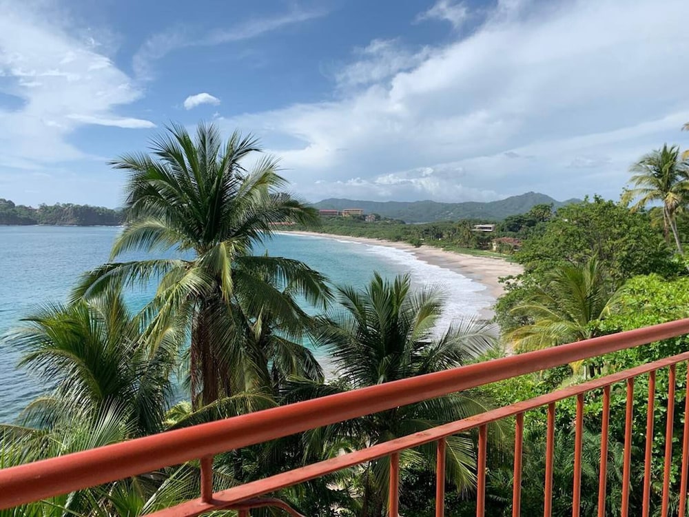 Room in Apartment - Nice Room In Playa Flamingo