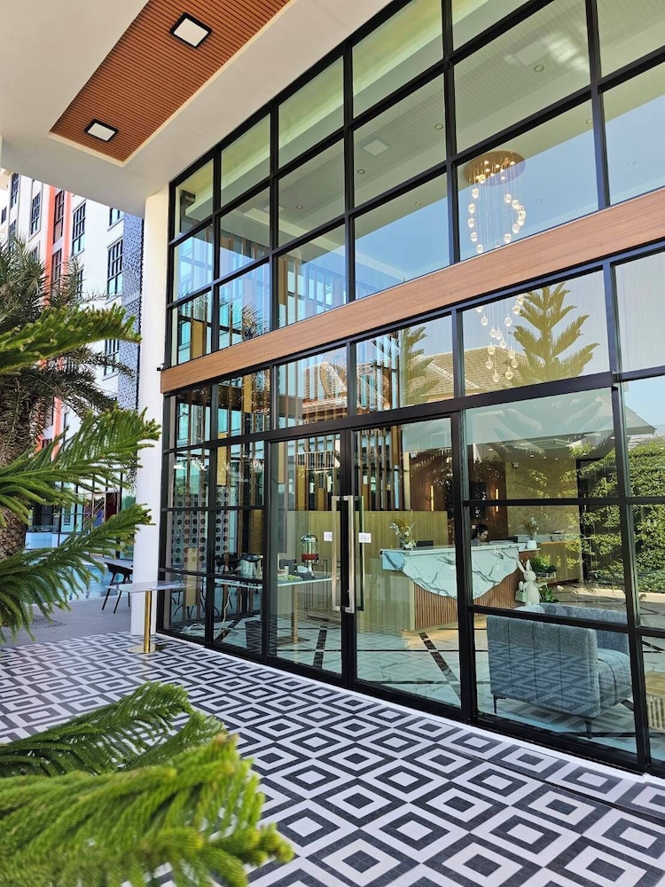 The Essence HOTEL Chanthaburi