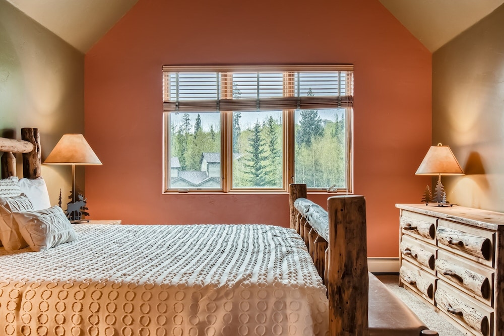 Summit County Vacations - 42 Burgundy 4br 3.5ba 4 Bedroom Townhouse by RedAwning - Property Image 27