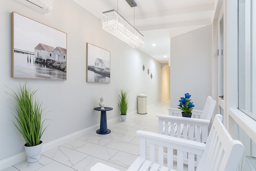 The Hamptons Paddington Home