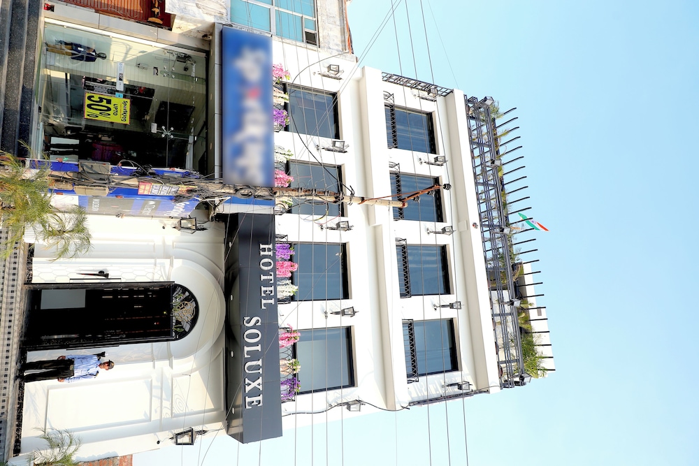 HOTEL SOLUXE