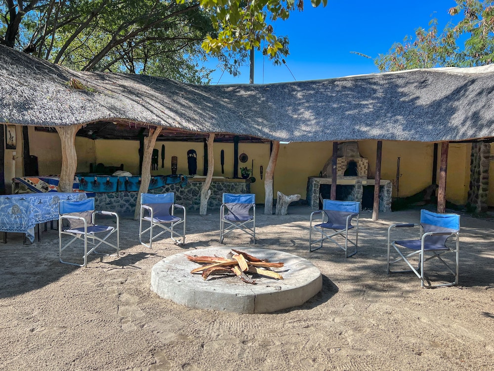 Gweta Lodge