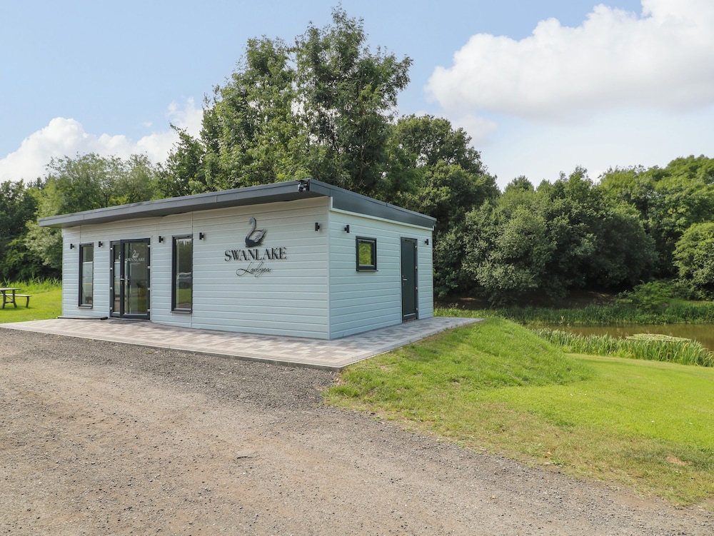 Peacock Lodge