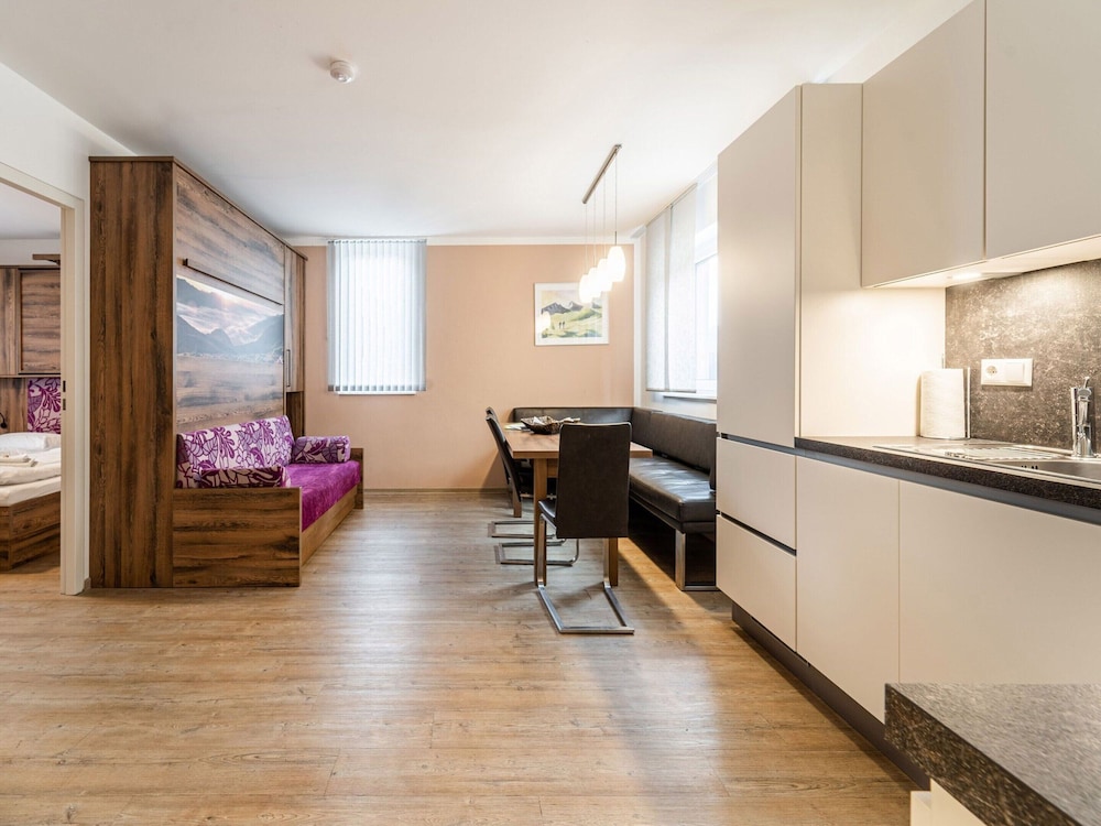 Large Apartment in Sankt Georgen With Balcony