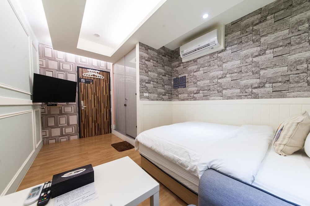 Double Ace B&B