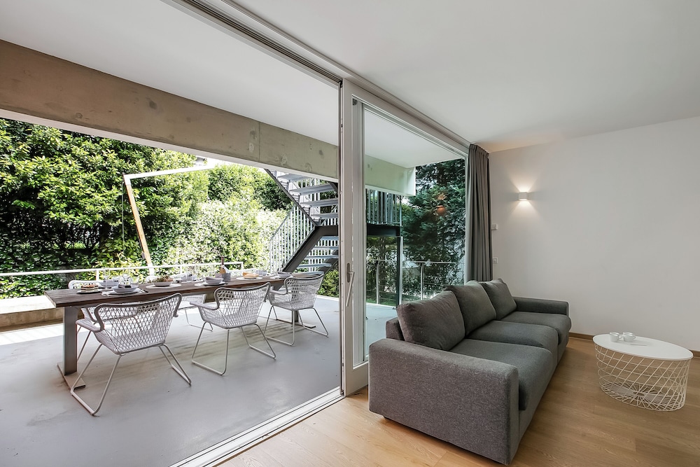 Deluxe Flat Lugano