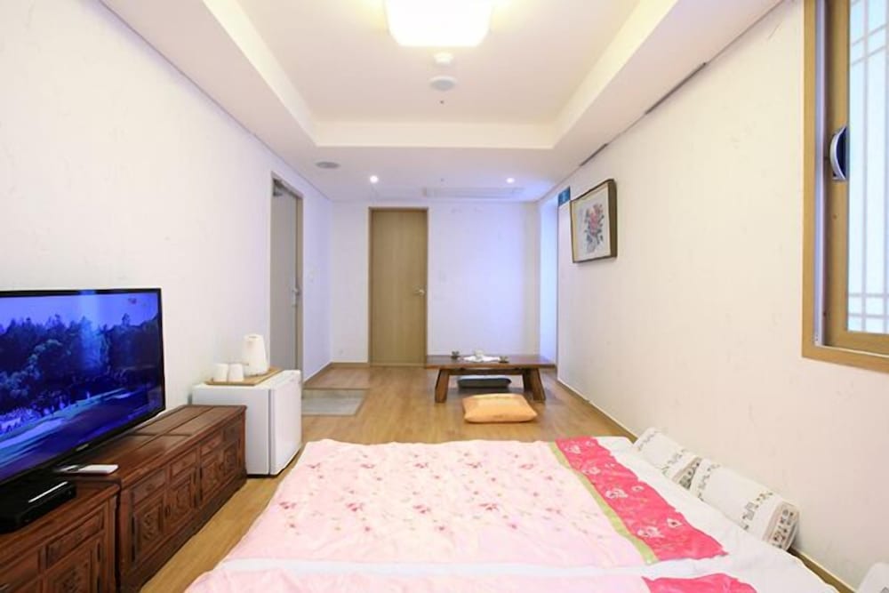 Dream House 12