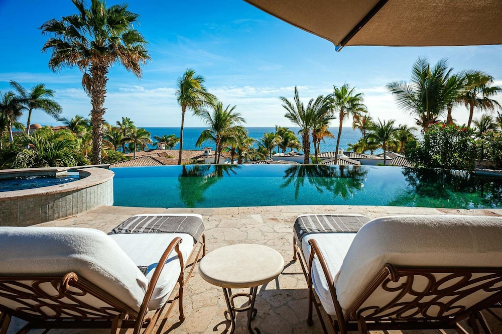 Casa de las Risas in Palmilla