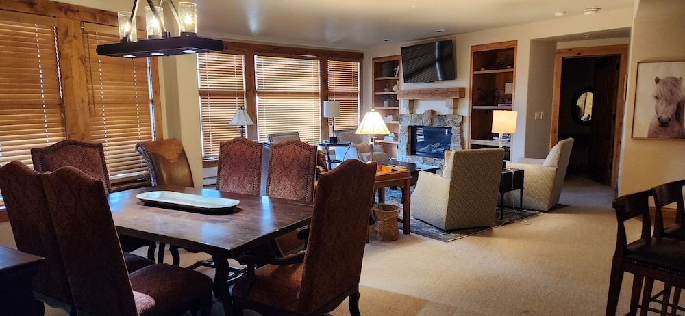 WestWall Lodge - Property Image 27