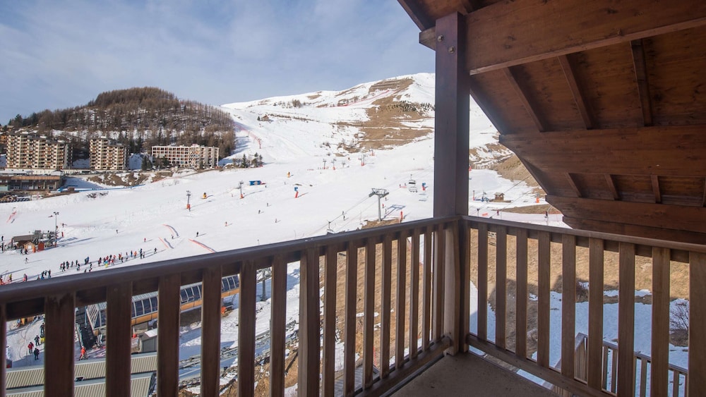 Apartment in Orcieres With Heated Pool