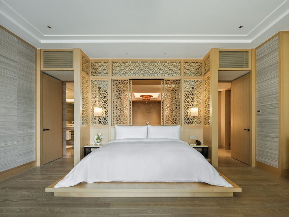 Capella Bangkok 14