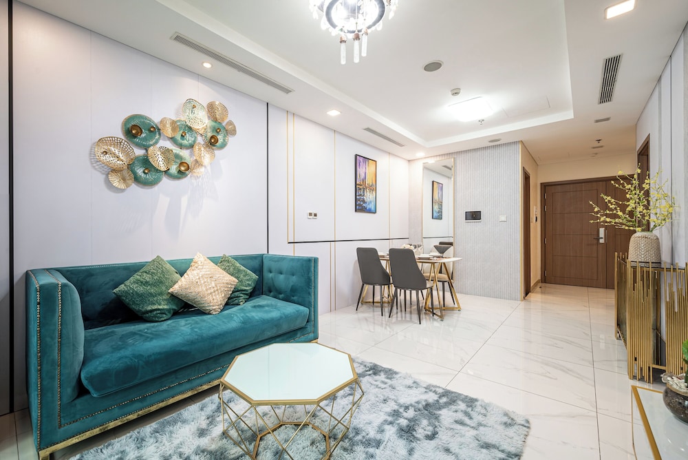 Landmark Apartment in Vinhomes Central Park