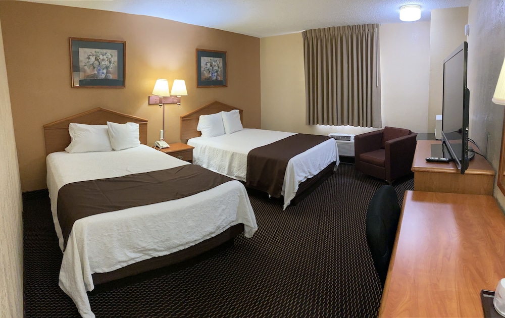 Apple Tree Inn Tyler Lindale view 5