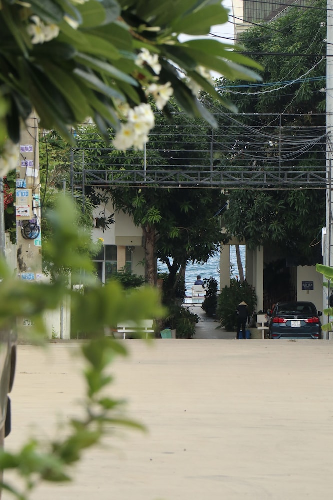 The little garden homestay
