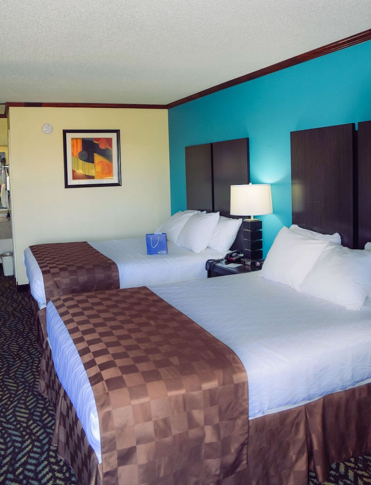 Best Western Fairwinds Inn