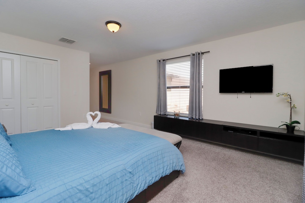 Solterra Family Vacation Home | Private Pool, Spa!