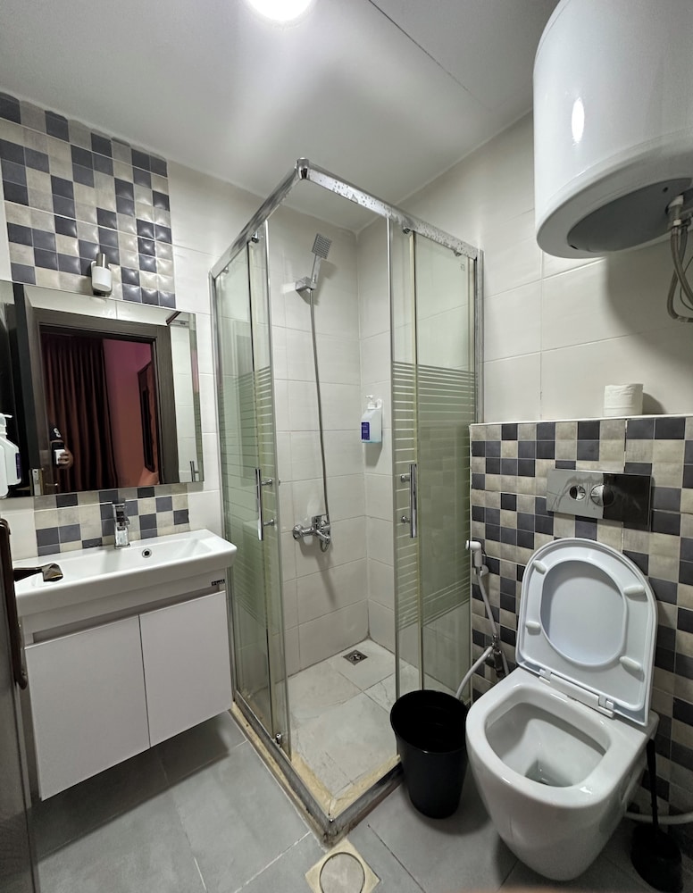 Charming Amman Apartment With Electric Heating & Pool Access