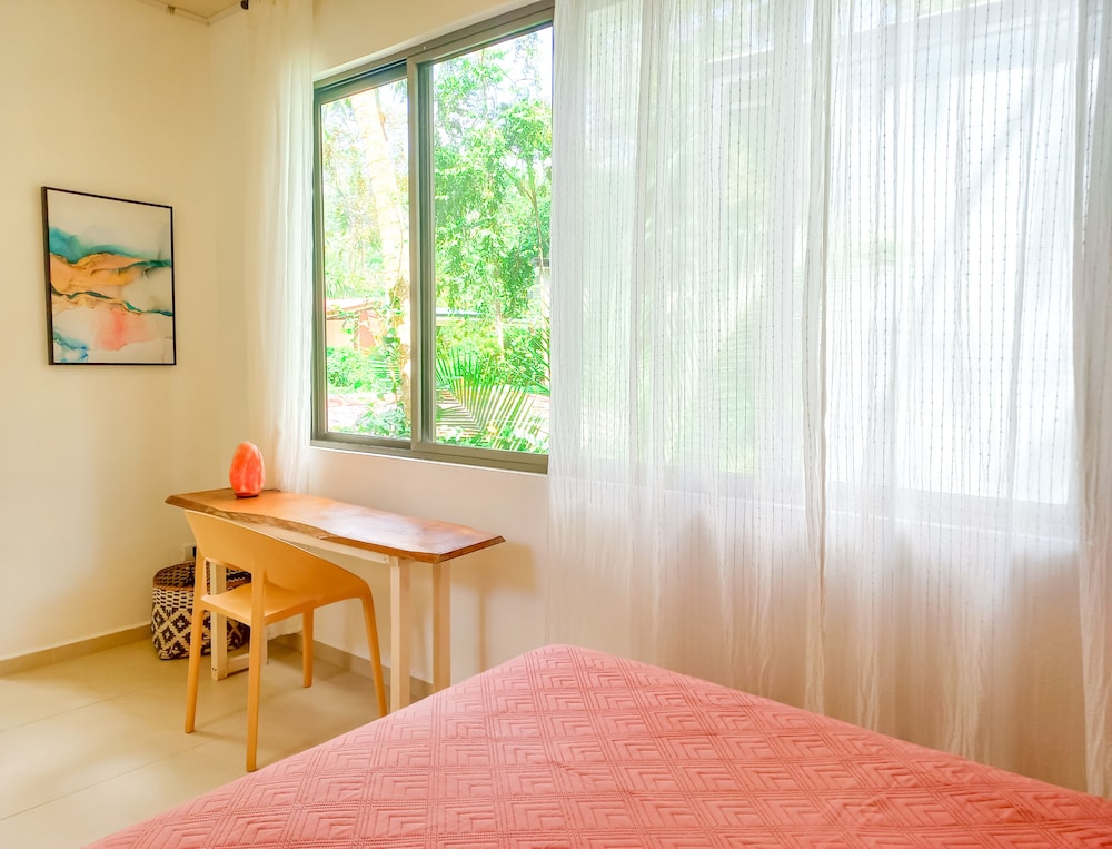Calma Apartments