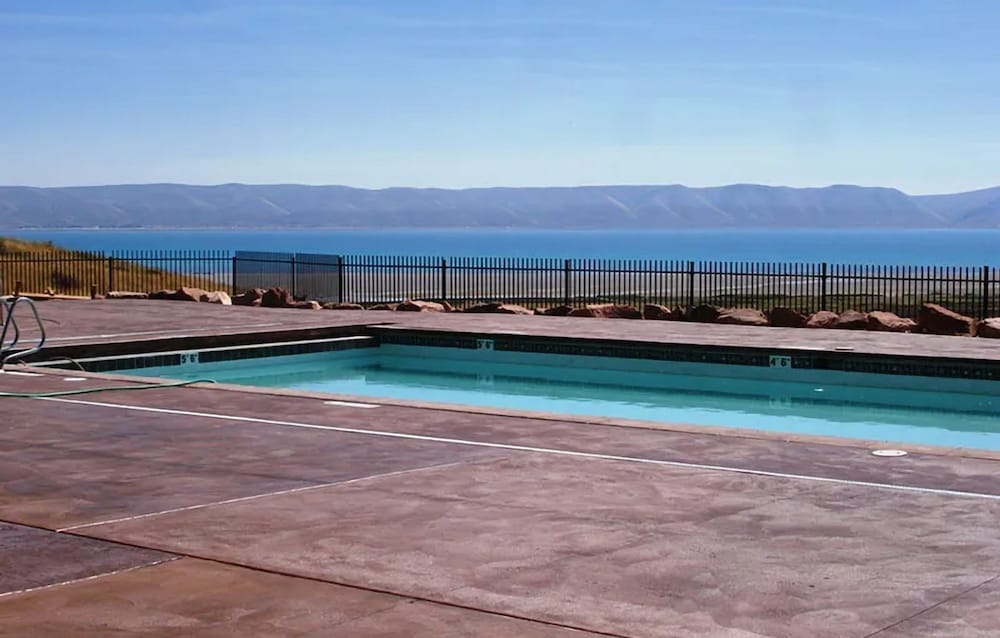Glenn Haven Luxury Large Group Getaway Sleeps 60