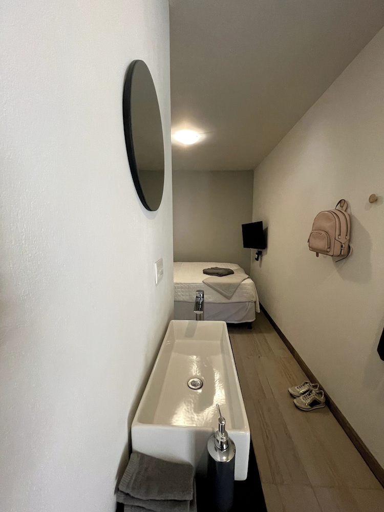 Photo 35
