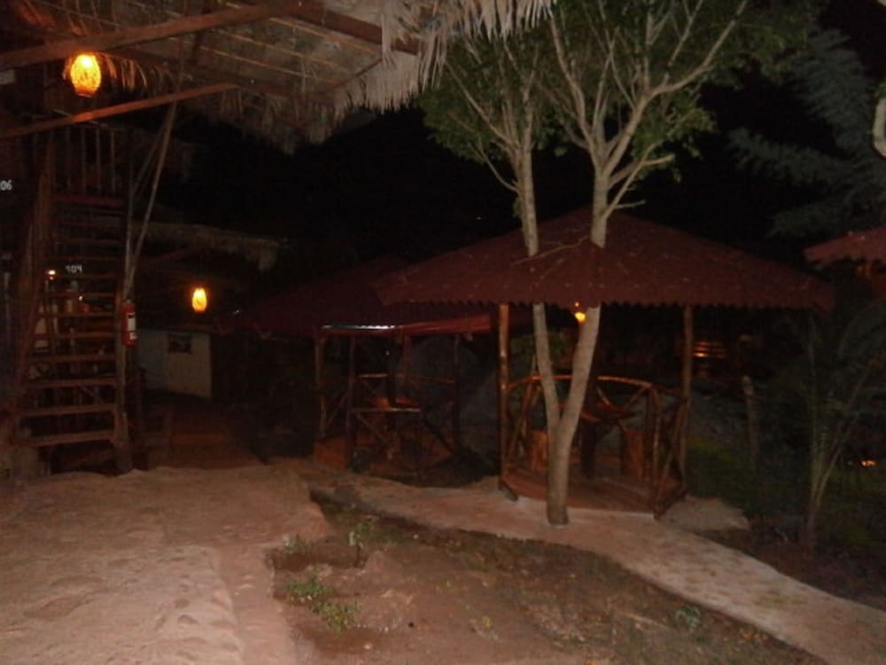 Madera Labrada Lodge