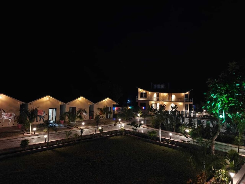 Ratanyas Jungle Resort by Nyotel