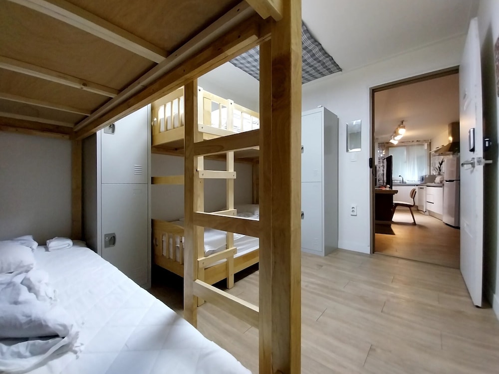 Youngil Dae Guest house