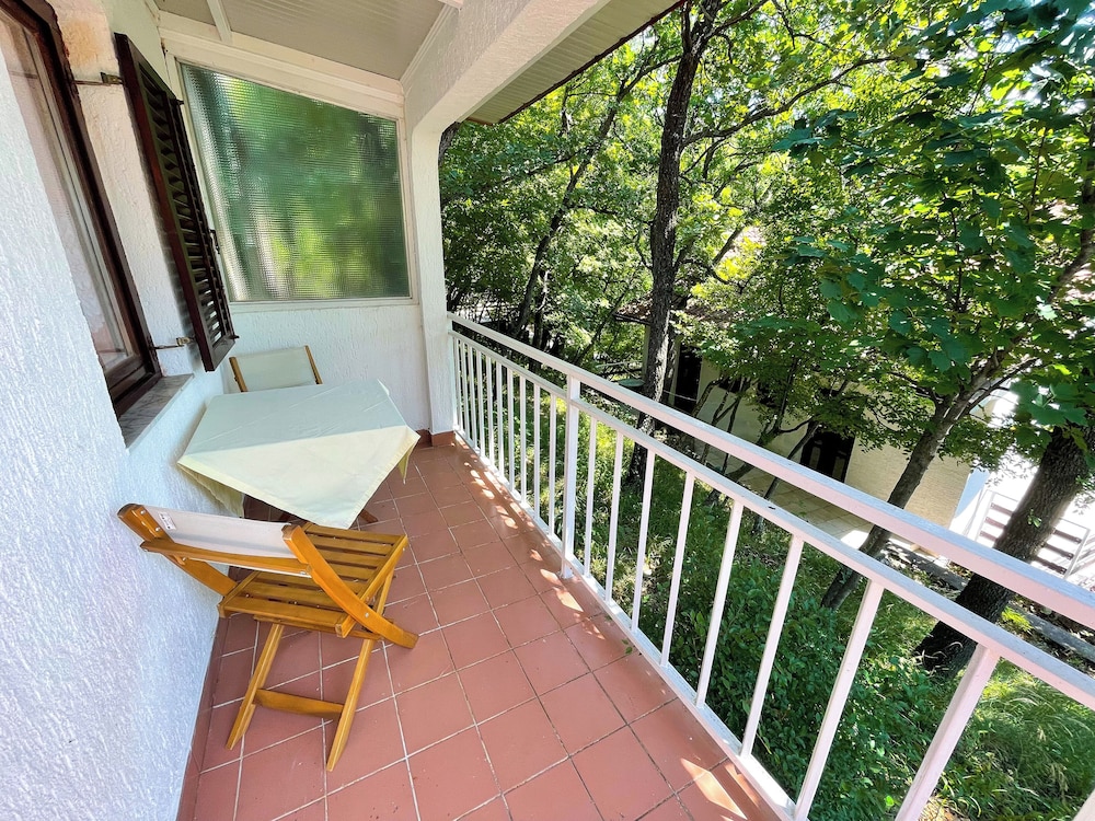 Studio apartment Šarić 3