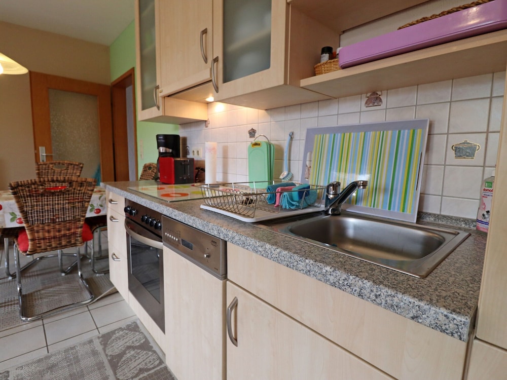 Apartment in Bsum With Garden