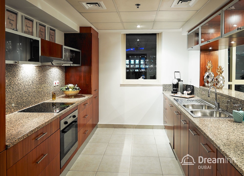 Dream Inn Dubai Duplex Marina Quays