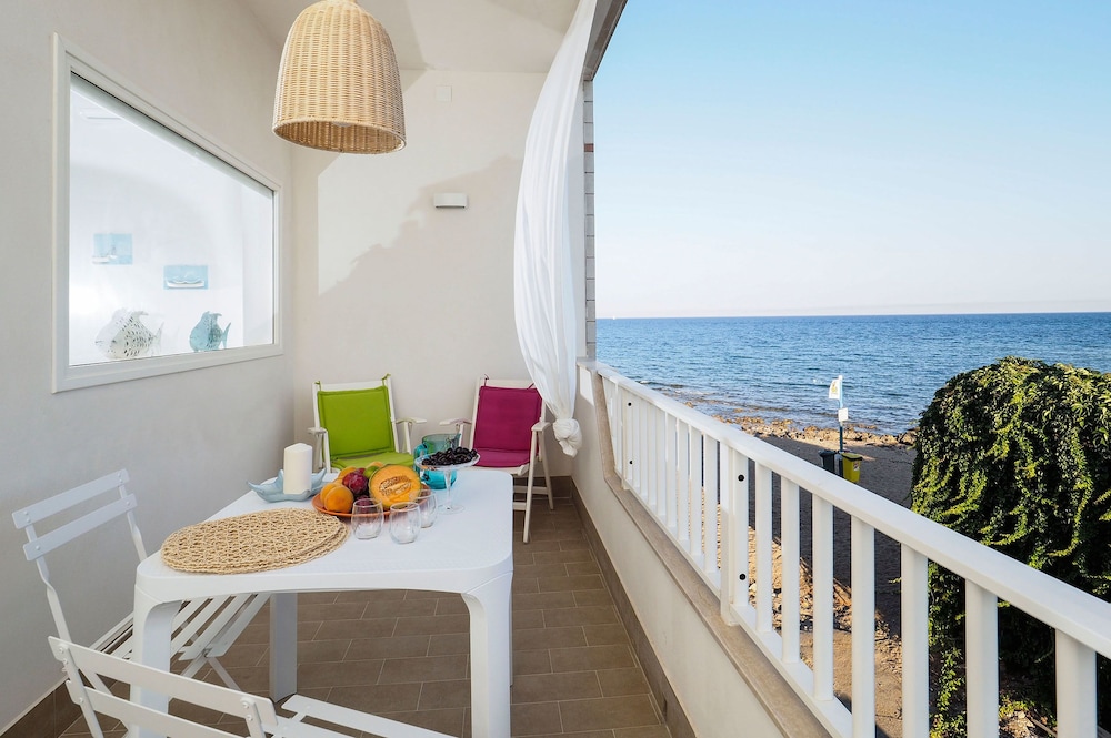 Rifugio a Mare en Noto — balance & terrace