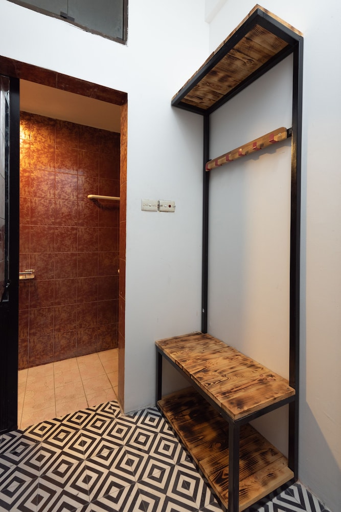 Hover House