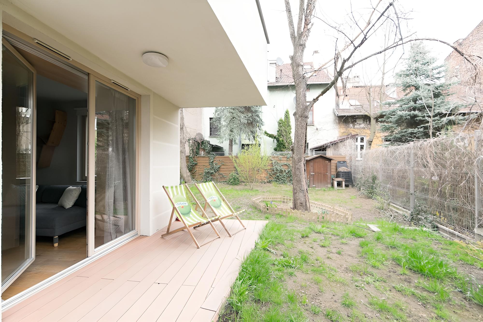 PRIVATE GARDEN IN CITY CENTER p4you pl view 5