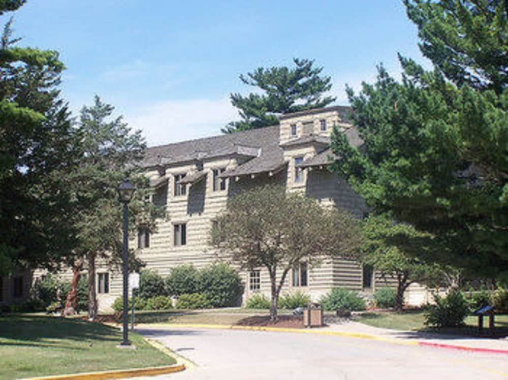 Starved Rock Lodge & Conference Center