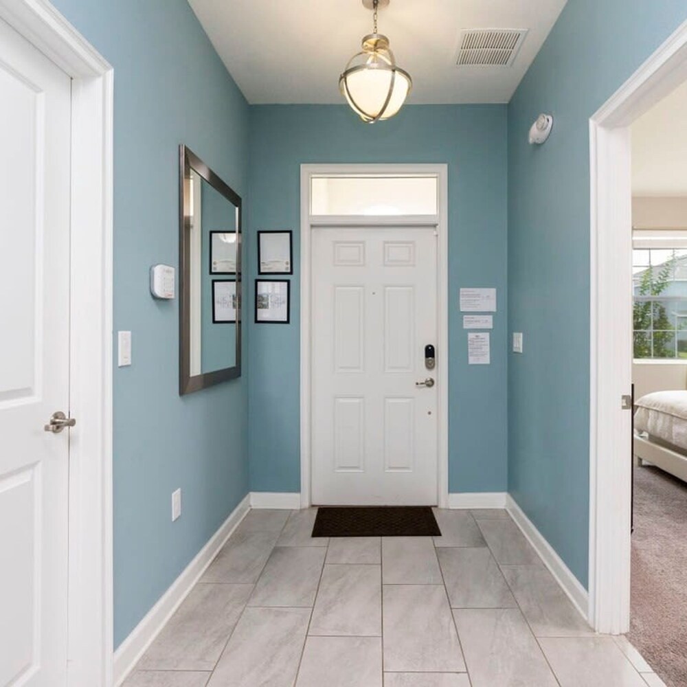 8912 Amazing 6BD Home