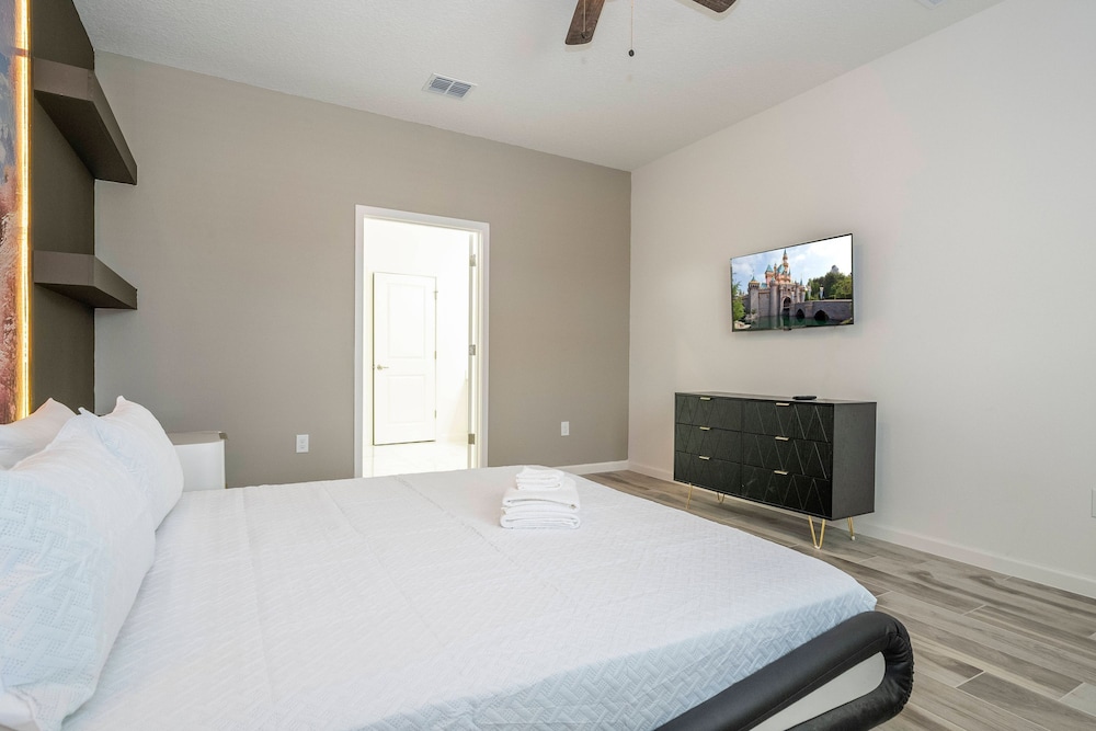 Stunning Masterpiece 15 Ensuites