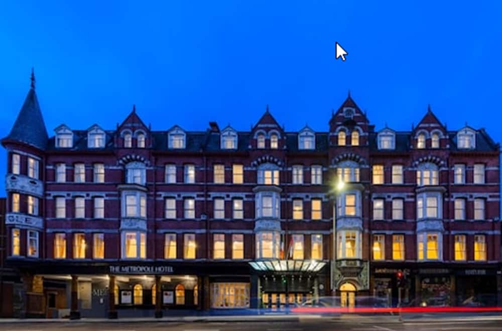 Cork Vacations - The Metropole Hotel - Property Image 1