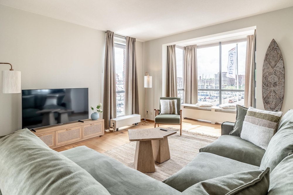 Scheveningen Flat Near Beach