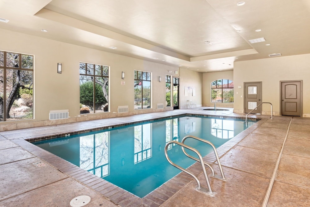 Mane Stay At Terra 3 Bedroom Condo