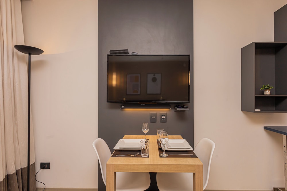 APS - Alpha Stay by Anora Spaces II