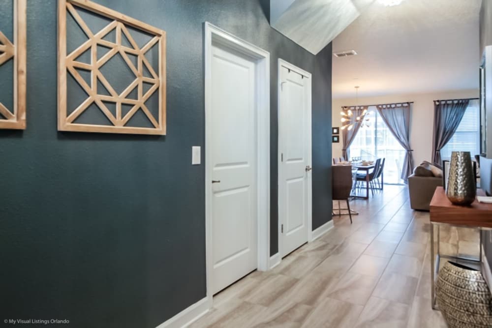 6 Bedroom 5 Bathroom Vacation Home - Image 3