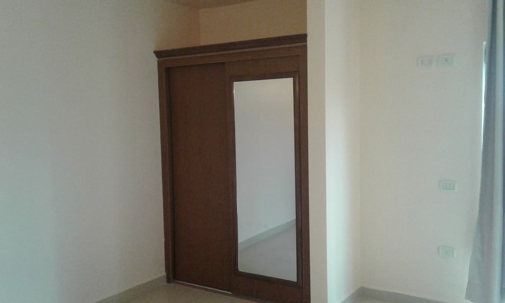 Town of Nebo Hotel