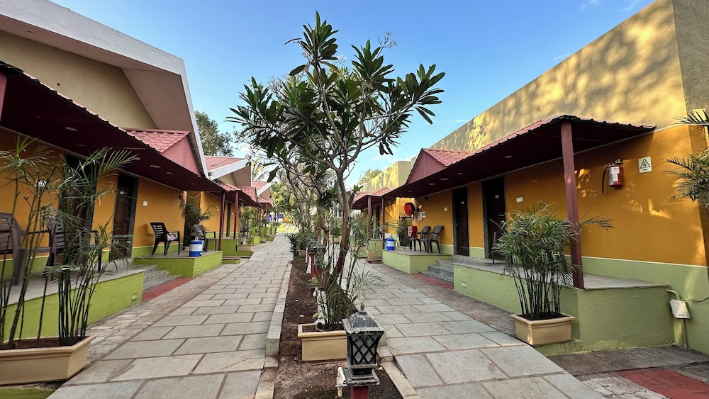 LION PARK HOTEL AND RESORT