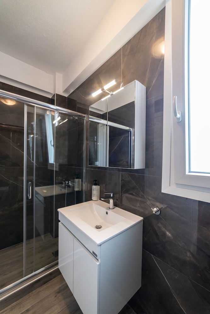 Thalassa & Thalassa Prive Residential Complexes photo 2