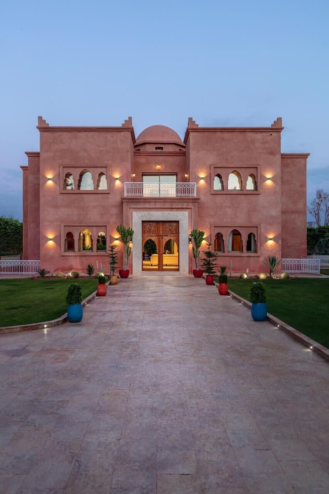 Villa Lamaan - Private Domain Pool and Hammam