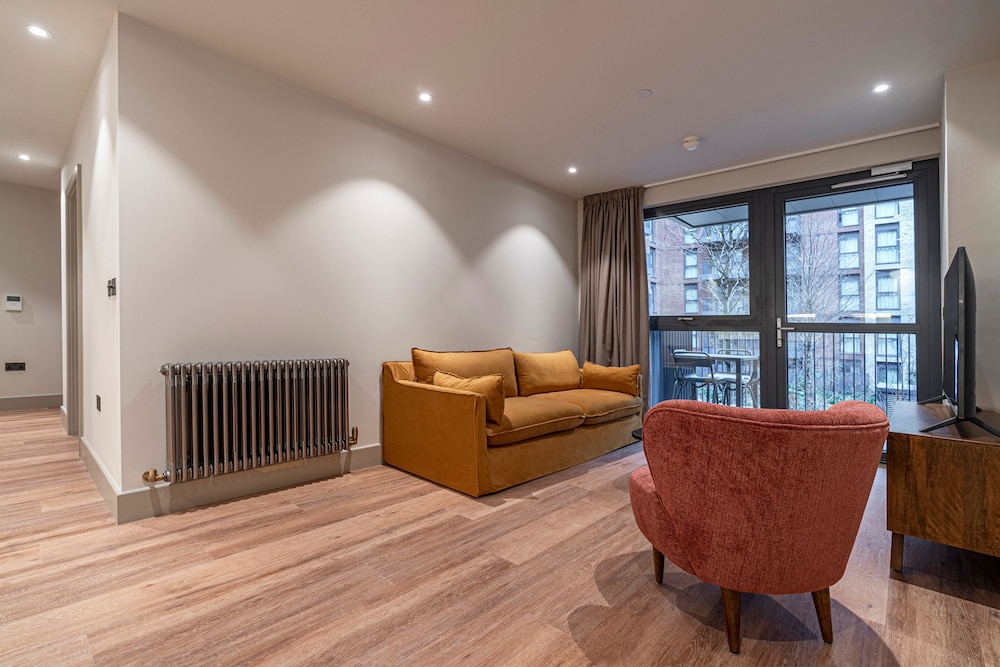 Stylish North London Apartment