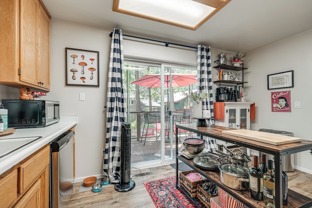 Hike, Swim & Golf: Home Near Dtwn Twain Harte